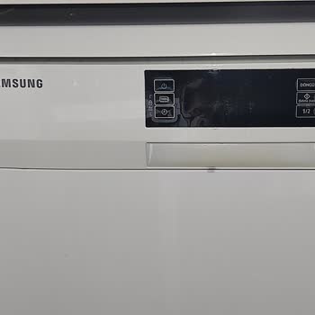 Samsung Bulaşık Makinesi İçindeki Demir Çubukların Paslanması