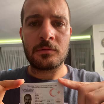 iPhone Artvin Hopa Gümrük Shop Adı Altında Apple Telefon Kazandınız Diye