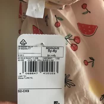 LCW Elbisenin Üzerinde Alarm Unutulmuş