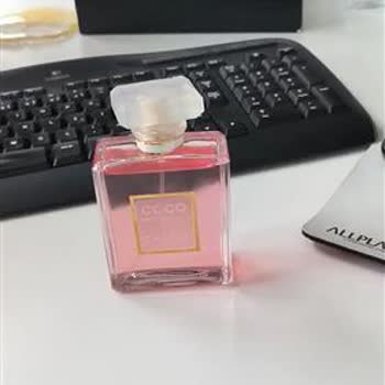 Violet Parfümeri Hiç Güvenilir Değil, Aman Dikkat