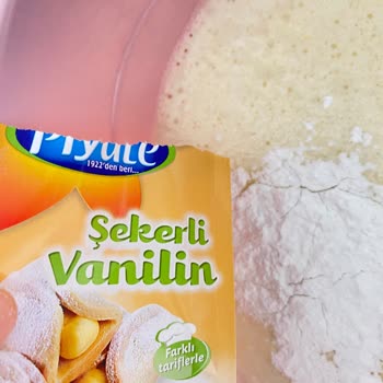 Piyale Şekerli Vanilinden Kıl Çıktı