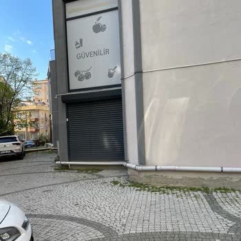 İstanbul Büyükşehir Belediyesi (İBB) Kadıköy Belediyesi Şikayetleri Dikkate Almaması