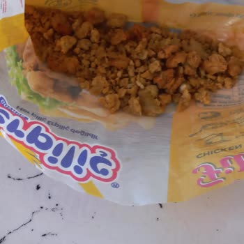 Erpiliç Fileto Gramaj Ağır Gelsin Diye Pakete Kırıntı Doldurması.