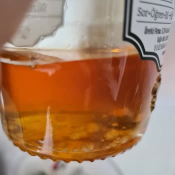 Anavarza Bal Beyaz Beyaz Küflendi