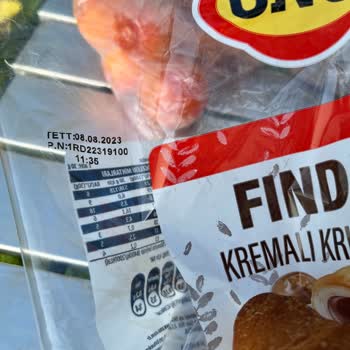 Uno Ekmek Kruvasan İçinde Çikolata Dolgusu Yok