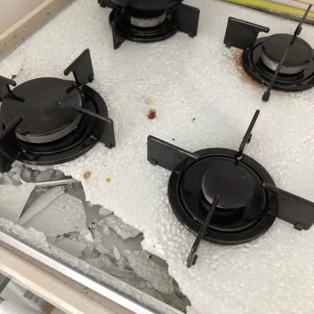 Arçelik Cam Ocak Patladı