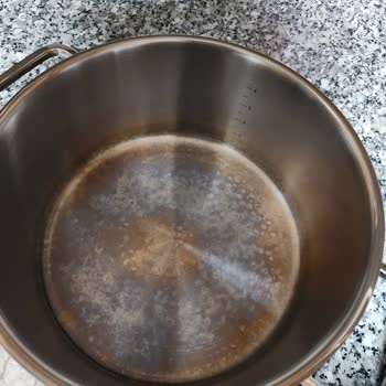 Jumbo Çelik Tencere Seti Kararma Yapıyor Lekeleniyor