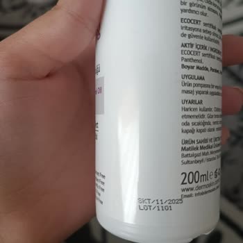 Dermoskin Yüz Yıkama Köpüğü Yüzümü Yaktı