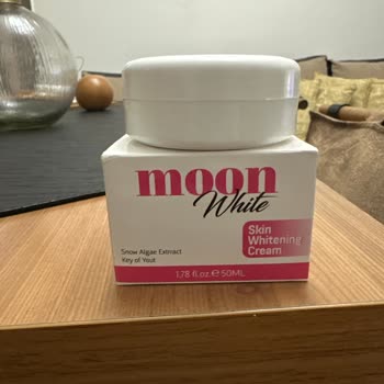 Moonwhitebalkan.net Bakım Kremi İçi Yarım Ve Eksik 100 Ml Yerine 50 Ml Geldi!
