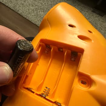 My Kids' Toy Broke Down Due To Leaking Duracell Batteries
