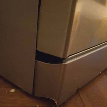 Siemens Bulaşık Makinesi Vuruk Geldi, Değişim Yapılmıyor