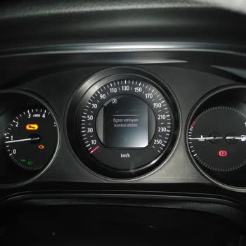 Renault Elektriksel Ve Kullanıcı Hatası Olmayan Arıza