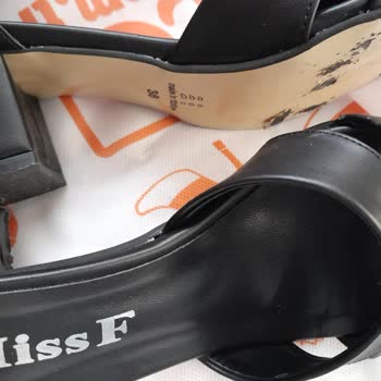 Miss F Marka Ayakkabının Kalitesizliği