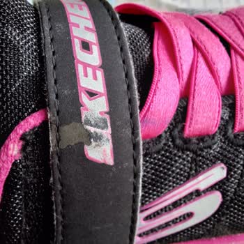 Skechers Marka Çocuk Ayakkabısı Üretim Hatası