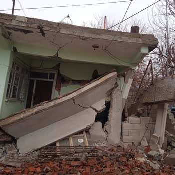 E-Devlet (Turkiye.gov.tr)&nbsp; Depremden Beri Verilmeyen Konteyner