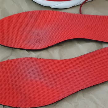 Decathlon Kalenji Ayakkabının Tabanı Deforme Oldu.