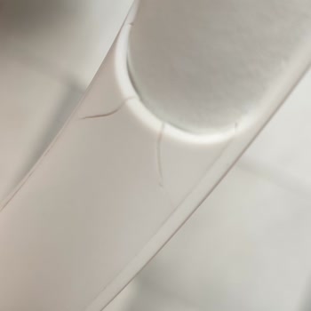 JBL 560 Bt Kulaklıkta Çatlak Oluştu