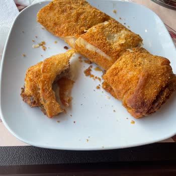 Taksim Simit Sarayı Beyoğlu Börek Donuk