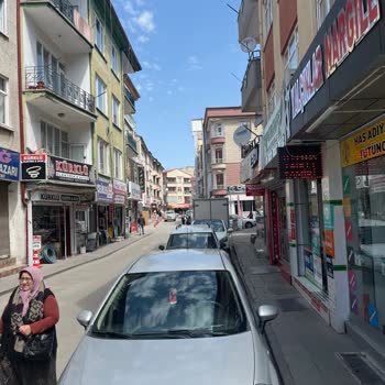 Aksaray Belediyesi Tek Yön Olmasına Rağmen Park Yasağı Olmaması