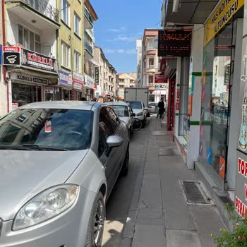 Aksaray Belediyesi Tek Yön Olmasına Rağmen Park Yasağı Olmaması