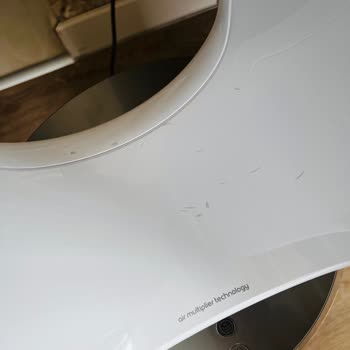 Teknosa Defolu Ürün Satıp İade Almıyor