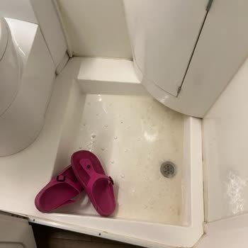 Kolaykaravan.com Kusurlu Araçla Tatil Yapmaya Çalıştık Depozito Bile Geri Ödenmedi!