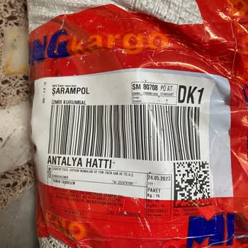 MNG Kargo Orijinal Poşeti Çuval İçine Boşaltıp Getirmişler