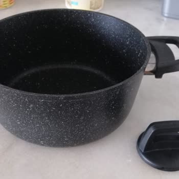 Schafer Tencere Kapağı İlk Kullanımda Kırıldı