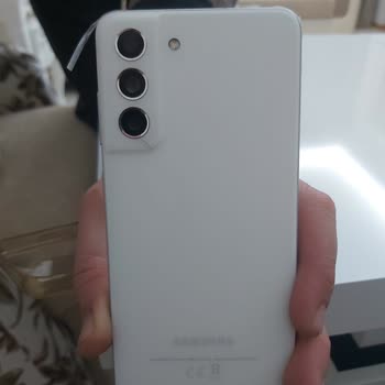 Samsung Telefon S21 Fe Arka Kapak Çatlaması