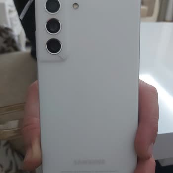 Samsung Telefon S21 Fe Arka Kapak Çatlaması