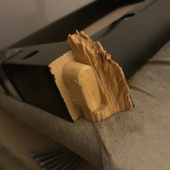 Bellona Kalitesiz Sandalyeler... Bir Hafta İçinde Kırıldılar