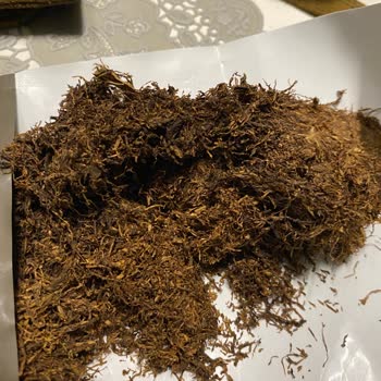 Aknergis Tütün Bozulmuş Küflenmiş Ürün