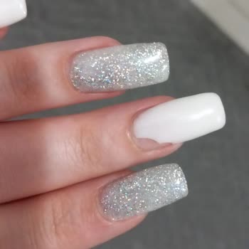 Aymira Koçaklı Yaşam Merkezi'nde Protez Tırnak Pişmanlığı