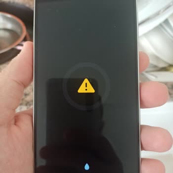 Samsung A73 Damla Uyarısı