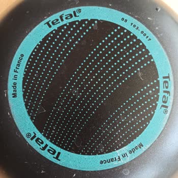 Tefal Wok Tava Kabuk Şeklinde Soyuldu