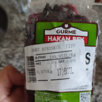 Sultanbeyli Esra Lokum Tarihi Geçmiş Ürünler Satıyor!