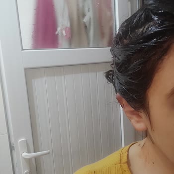 Lila Kozmetik 8.45 Aldım Siyah Oldu Sac