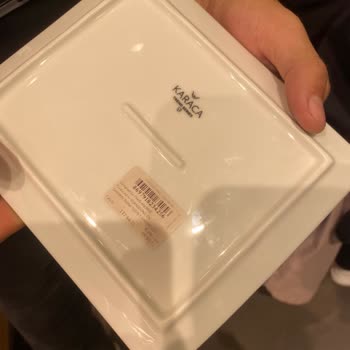 Karaca Züccaciye'de Raftaki Ürünün Fiyatı Kasaya Gelince Artıyor