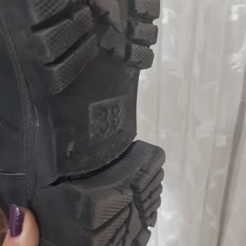 FLO'dan Aldığım Daxtors Adlı Markalı Ayakkabının Parçalanması.