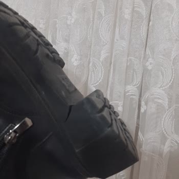 FLO'dan Aldığım Daxtors Adlı Markalı Ayakkabının Parçalanması.