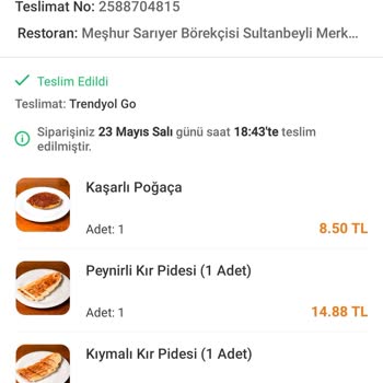 Meşhur Sarıyer Börekçisi (Sultanbeyli) Kır Pidesinin İçin Boş