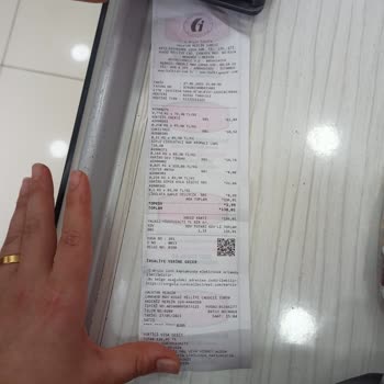 Halktan Kuruyemiş Bana Sormadan Kartımdan Para Çekti