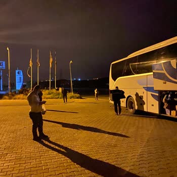 Kamil Koç Otobüsü Aynı Yolculukta 2 Defa Bozuldu!