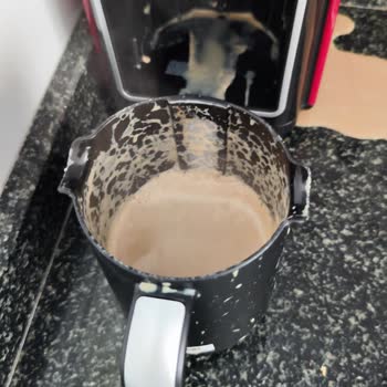 Karaca Züccaciye Taşıran Kahve Makinesi