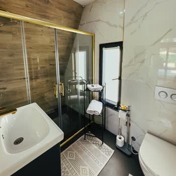 Bungalowevlerfethiyee (Instagram) Yanıltıyor