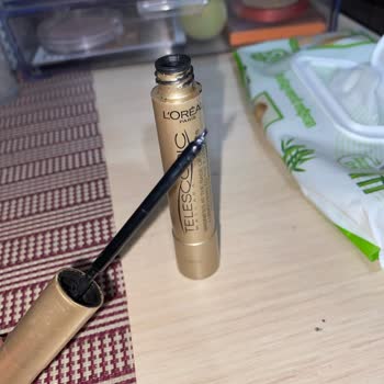 Loreal Telescopic Maskara Fırçası Kutuya Girerken Yamuluyor Ve Koptu