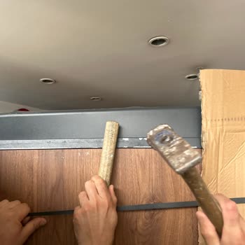 Tuğba Çelik Kapı Ticaret Yerlerde Kesinlikle