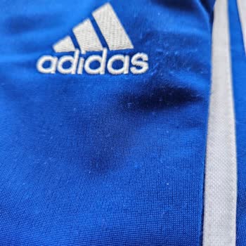 Adidas Eşofman İlk Yıkamada Sorunlar