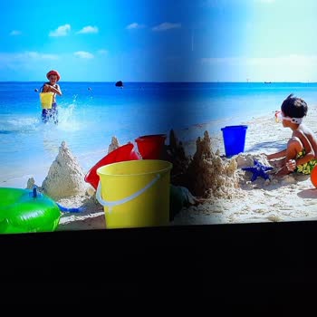 Samsung 55NU7100 Television Screen Blackout Issue When It Had Screen Protector