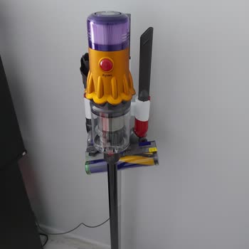 Dyson V12 Şarj Süresi Çok Az